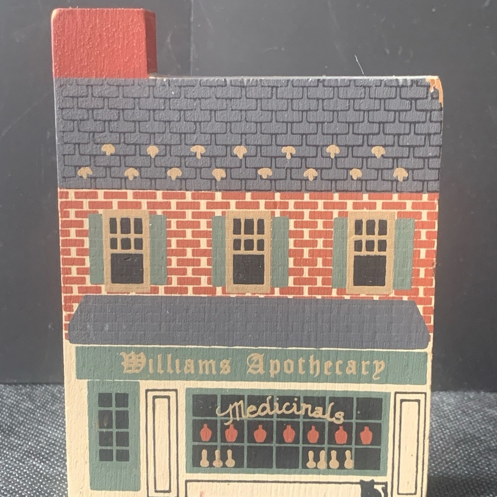 Vintage Cat's Meow Wood 1989 Series VII Williams Apothecary Building